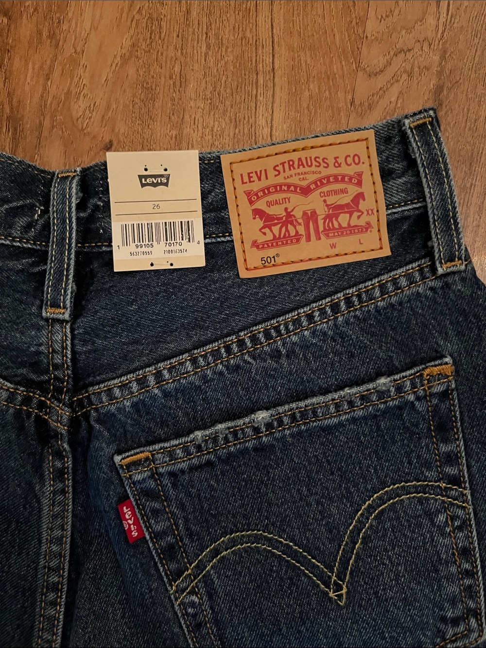 NWT Levi’s 501 Original Denim Shorts - Picture 9 of 11
